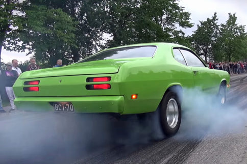 Video: Finnish Muscle Car Cruise and Burnouts – Who Knew?